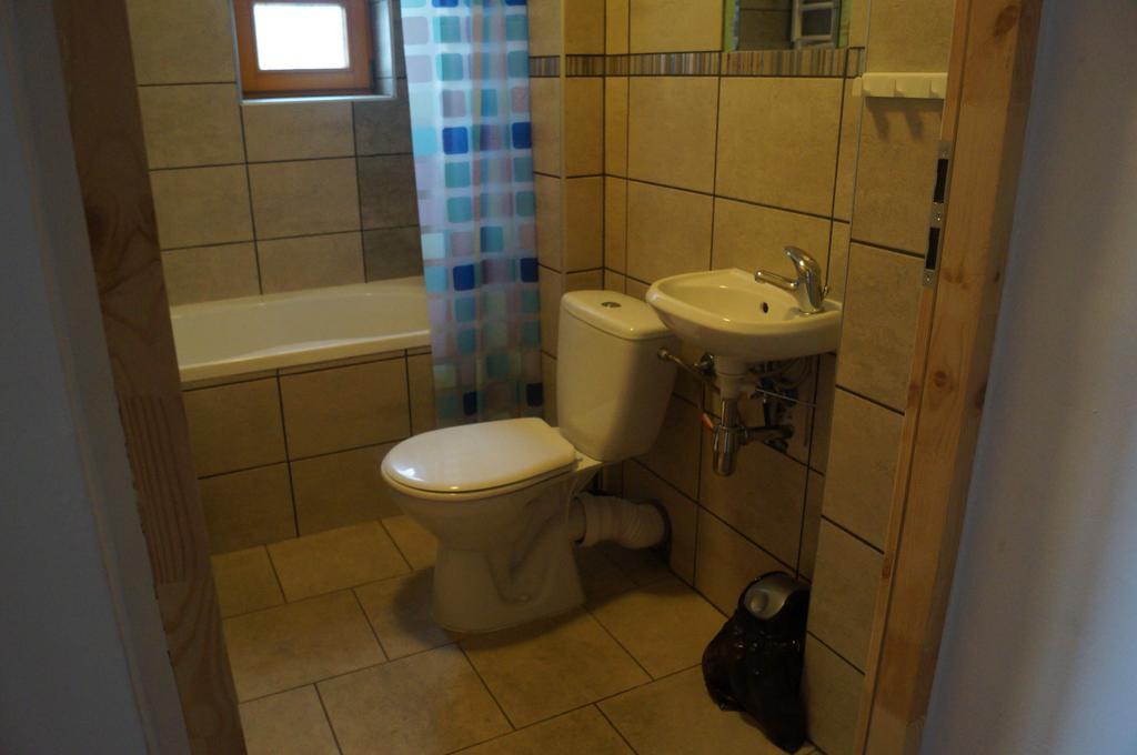 Auberge de jeunesse Schronisko Pttk Hala Szrenicka à Szklarska Poreba Chambre photo