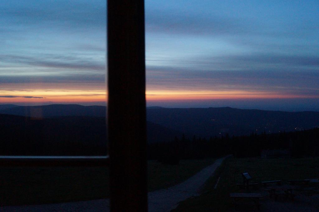 Auberge de jeunesse Schronisko Pttk Hala Szrenicka à Szklarska Poreba Chambre photo