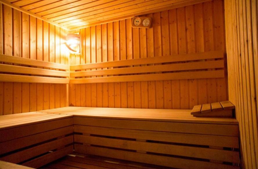 Auberge de jeunesse Schronisko Pttk Hala Szrenicka à Szklarska Poreba Extérieur photo