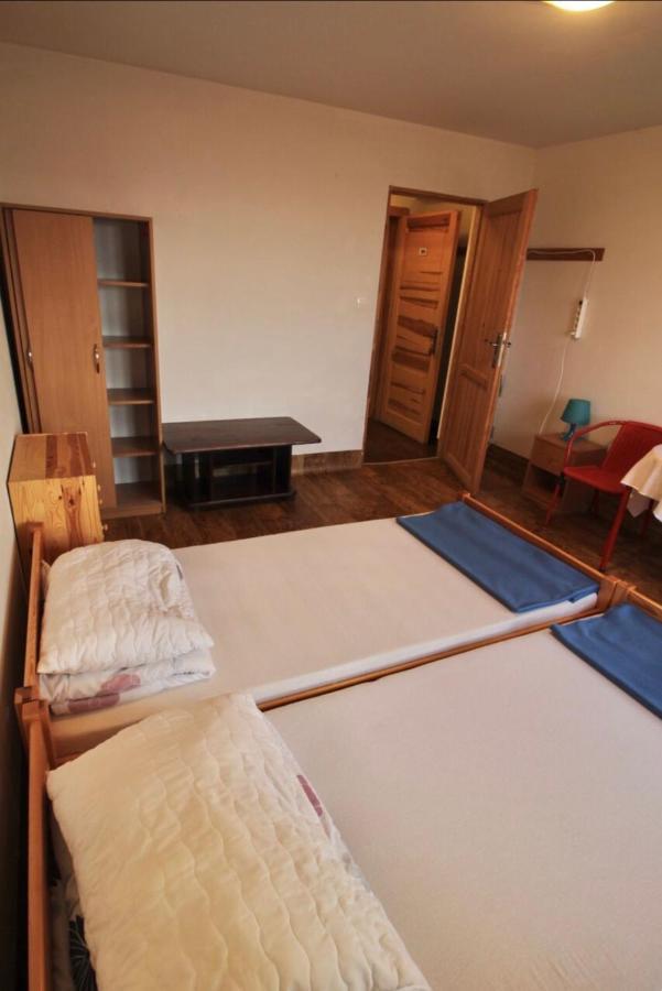 Auberge de jeunesse Schronisko Pttk Hala Szrenicka à Szklarska Poreba Extérieur photo